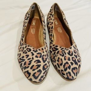 TOMS Julie Flat